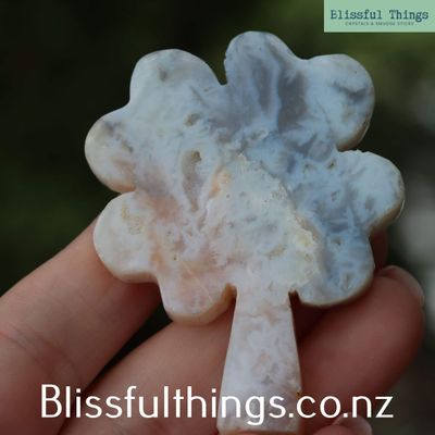 Plume Agate Four Leaf Clover Silhouette