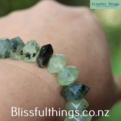 Prehnite Faceted Bead, Free Form Bracelet