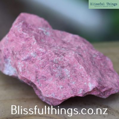Thulite Raw