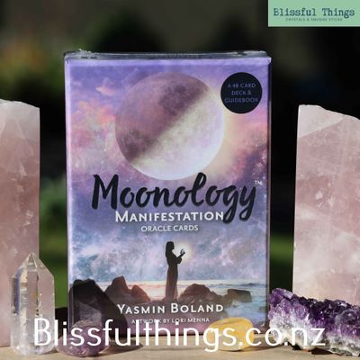 Moonology Manifestation Oracle Card Deck &ndash; Yasmin Boland