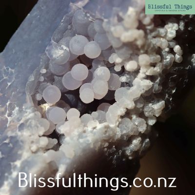 Grape Agate Tower/Oblisk