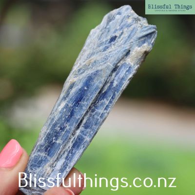 Blue Kyanite Blade