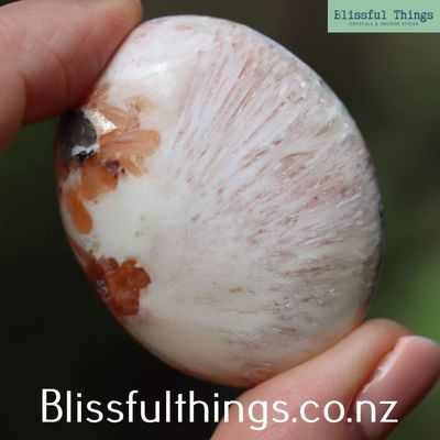Scolecite Palm Stone