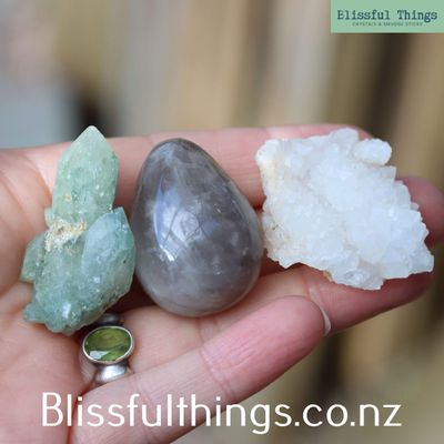 Quartz Treo Bundle - Chlorite in Qtz, Smoky Qtz Egg and Hollow Qtz