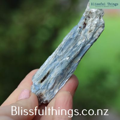 Blue Kyanite Blade