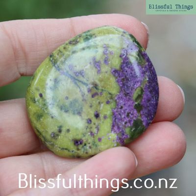 Atlantisite/Stichtite &amp; Serpentine Flat Stone