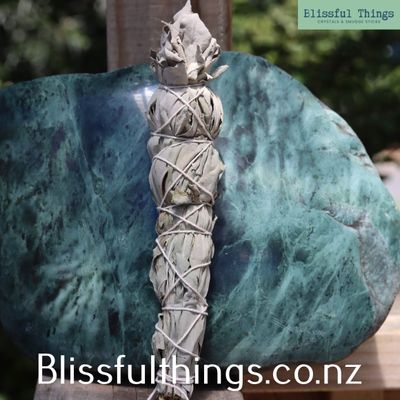 White Sage Smudge Stick &ndash; Grown &amp; Made in Aotearoa NZ (Large)