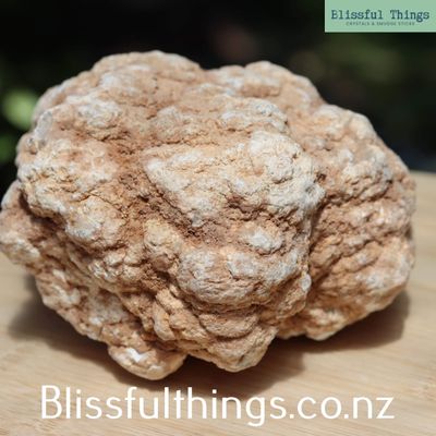 Cracking Your Own Quartz Geode - 1.2kg