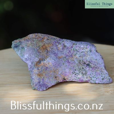 Atlantisite/Stichtite &amp; Serpentine Raw