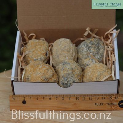 Crack Your Own Geode Discovery Box &ndash; Deluxe Six Set