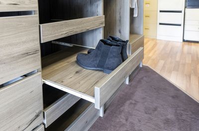 Pull out Shoe Shelves