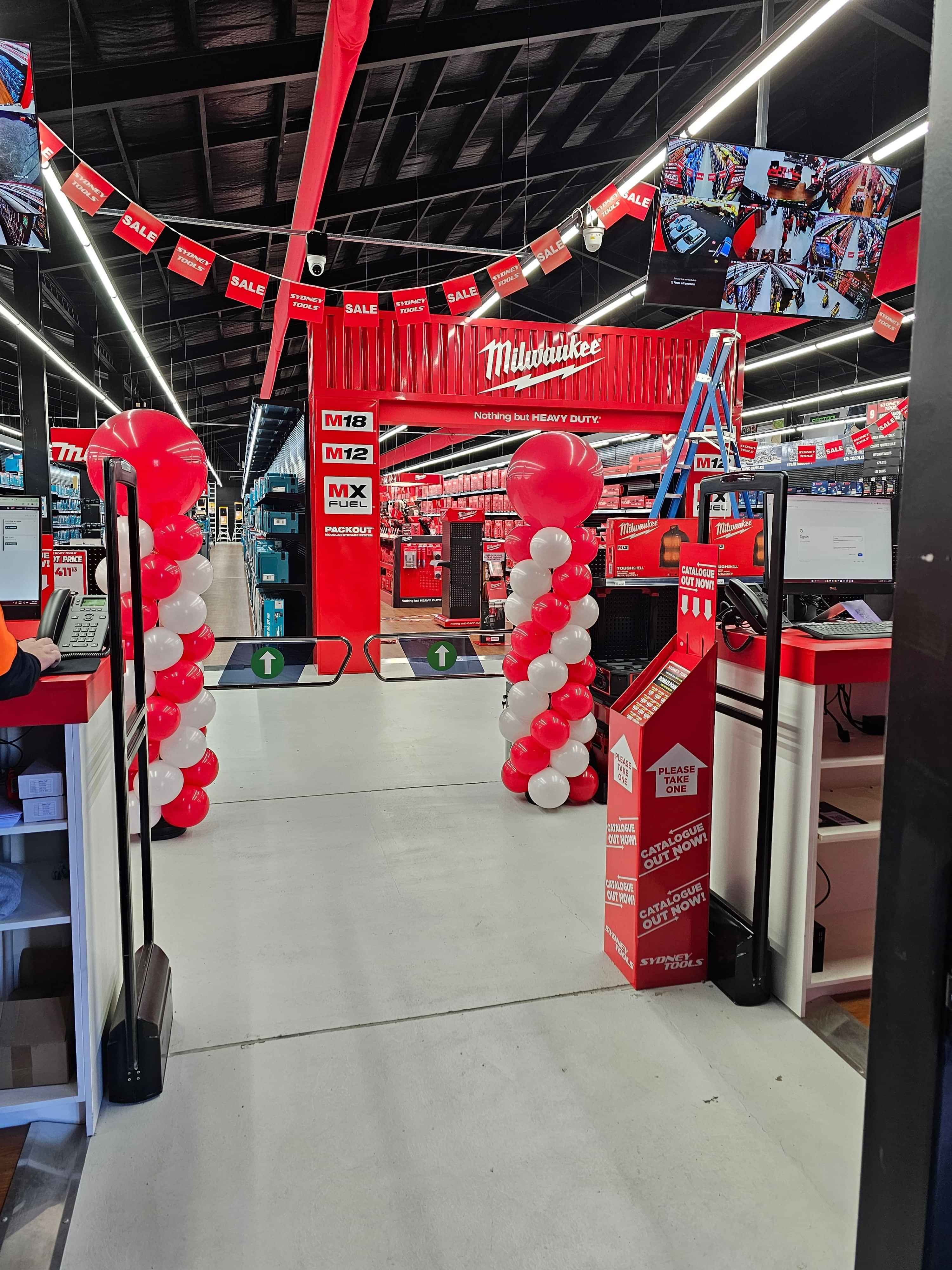 Pizza Hut Theme Balloon Garland