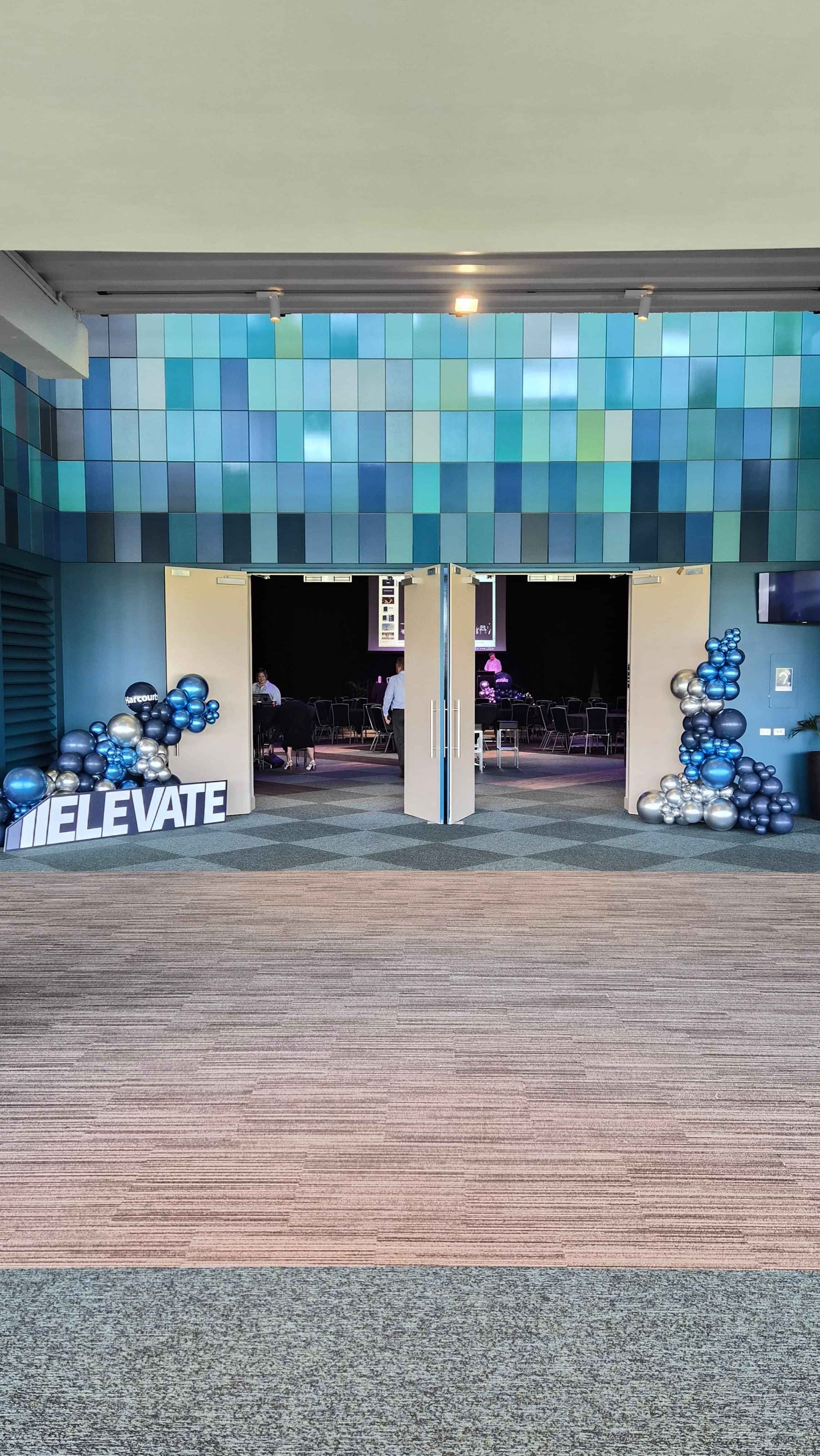 Pizza Hut Theme Balloon Garland 