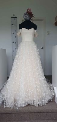 3D Flower Princess Gown - Size 10