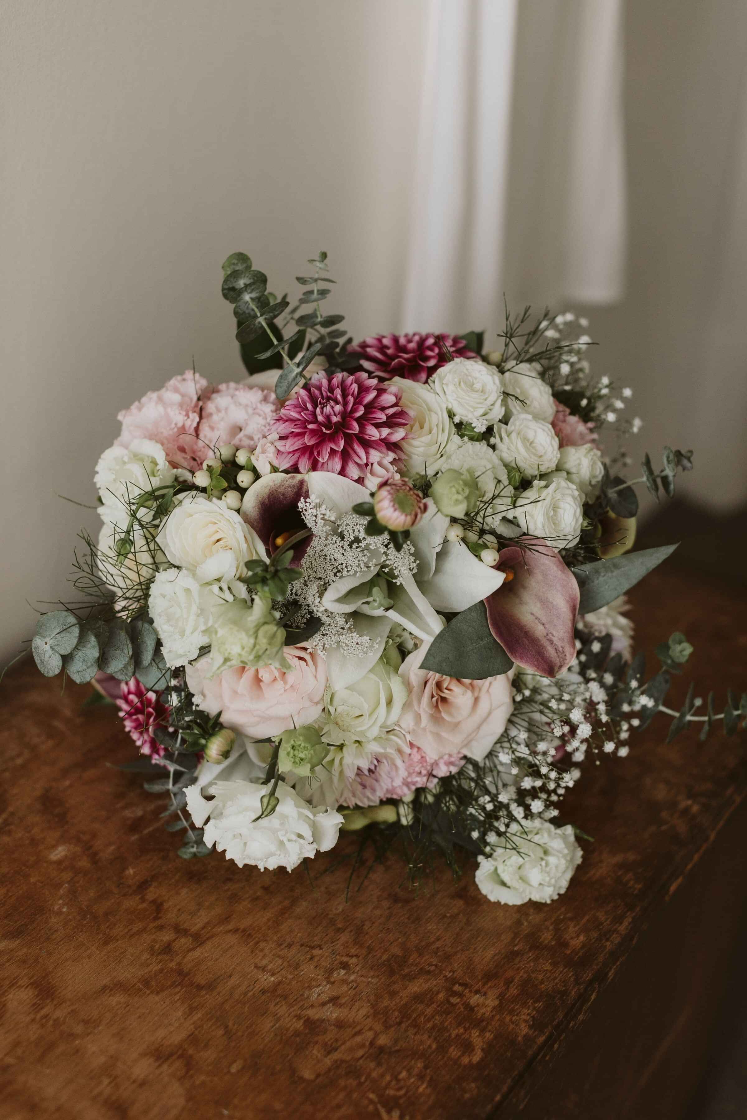 Florist for weddings. Sweet Stems Floral Designs