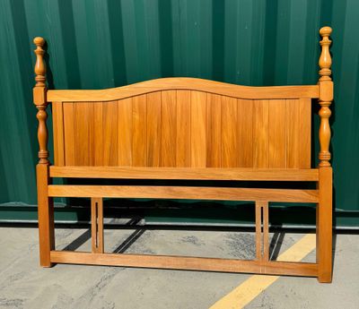 Queen Rimu Bed Headboard