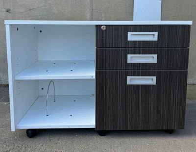 Office Drawers with Shelf