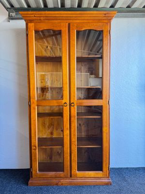 Display Cabinet