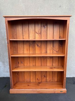 Bookshelf