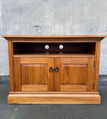 TV Cabinet