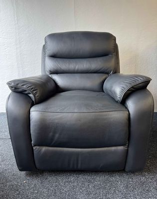 La-Z-Boy Leather Cody Power Recliner-Clearance Item