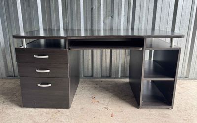 Desk with Drawers