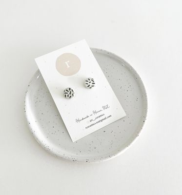 Ceramic Stud Earrings - Green Dash