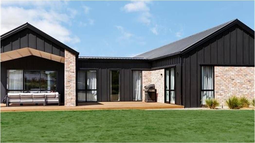 signature homes show home