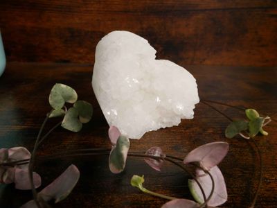 Quartz Cluster Hearts