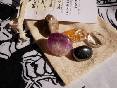 Manifestation Set