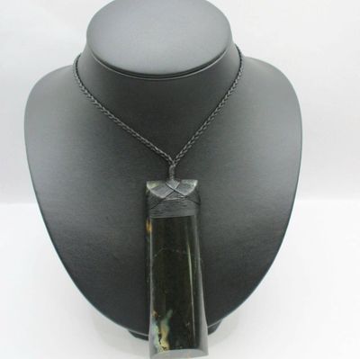 New Zealand Greenstone Pounamu Toki Necklace  RAU100