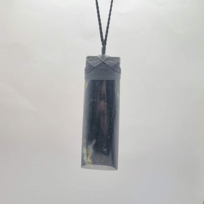 New Zealand Greenstone Pounamu Toki Necklace  RAU100