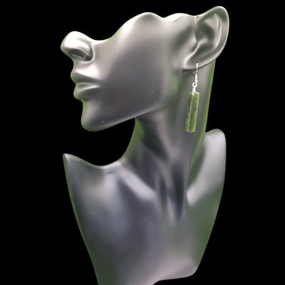 New Zealand Greenstone Pillar Short Drop Earrings 001