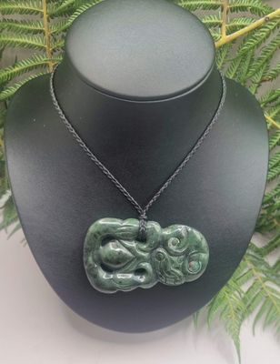 New Zealand Greenstone Pounamu Hei Tiki 002 L