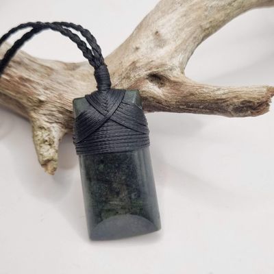 New Zealand Greenstone  Pounamu Toki Pendant  TS30