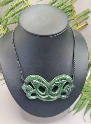 New Zealand Greenstone Pounamu XL Double Manaia