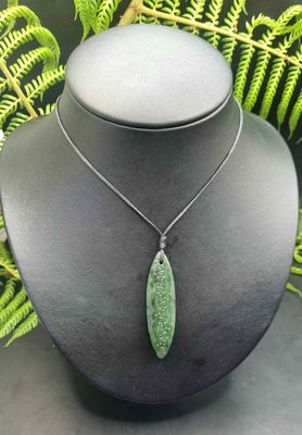 New Zealand Greenstone Pounamu Etched Drop E41