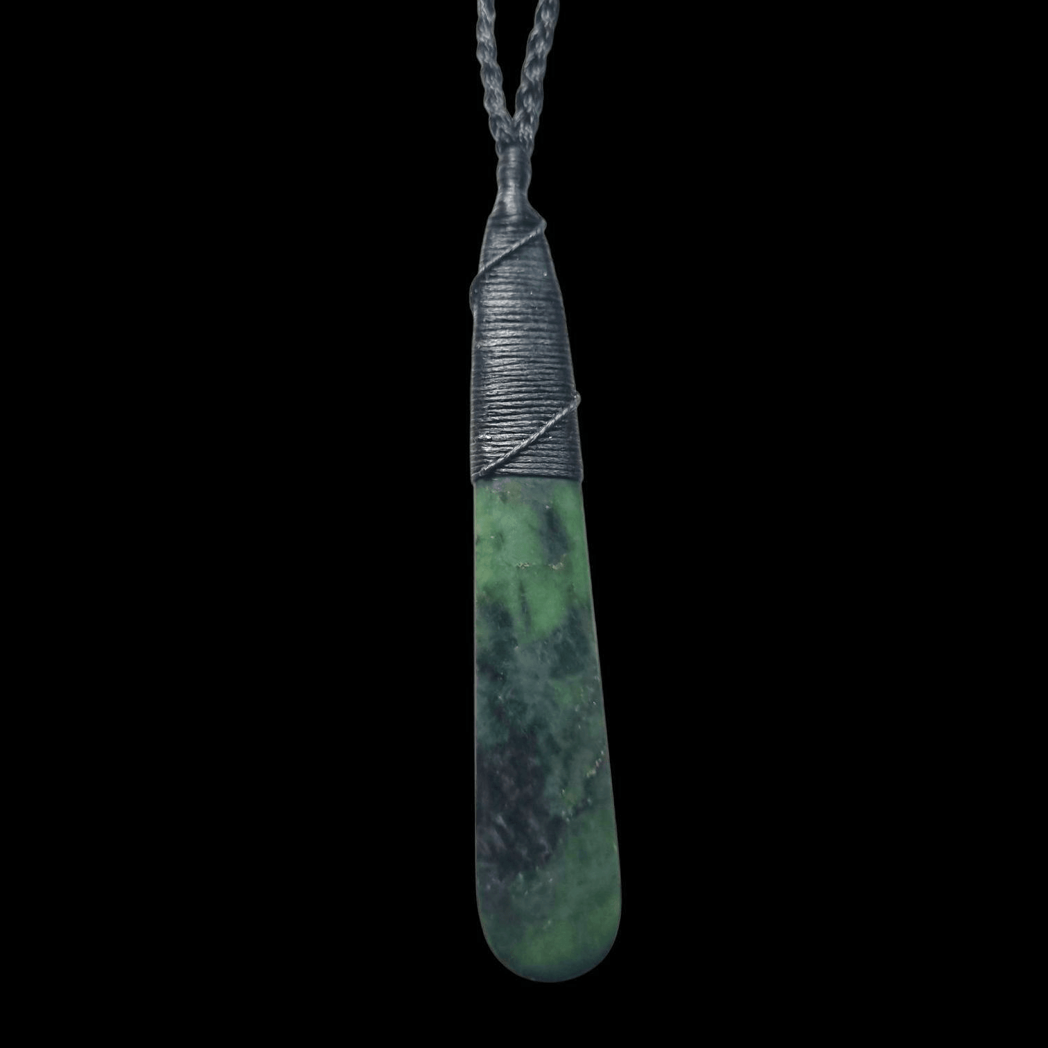 Pounamu necklace NZ handcarved