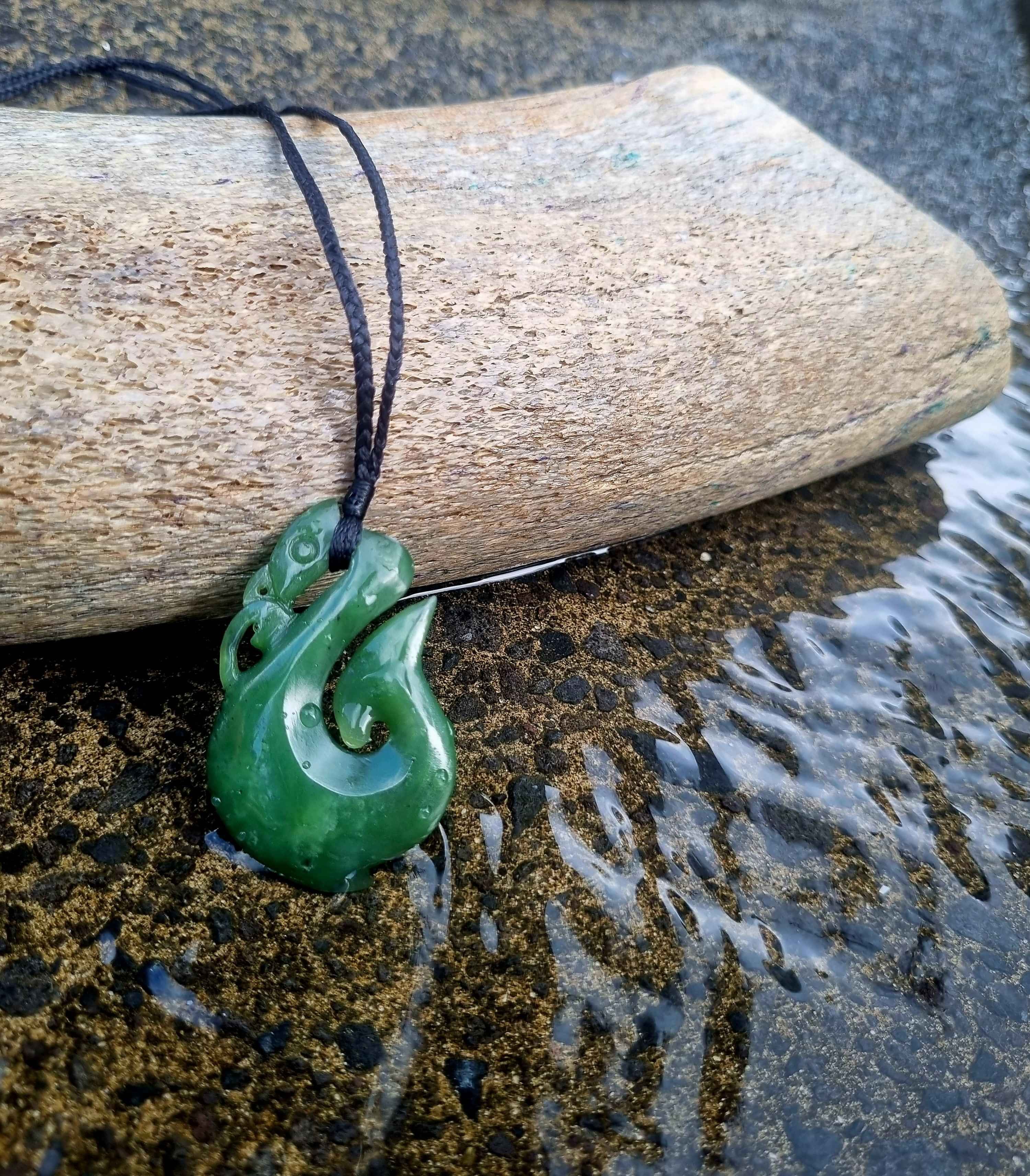 Pounamu necklace NZ handcarved
