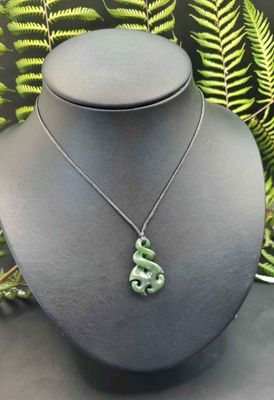 ​New Zealand Greenstone Pounamu Twist with Korus  001