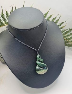 New Zealand Greenstone Pounamu Flower Jade  Pikorua Double Twist Pendant LP 008