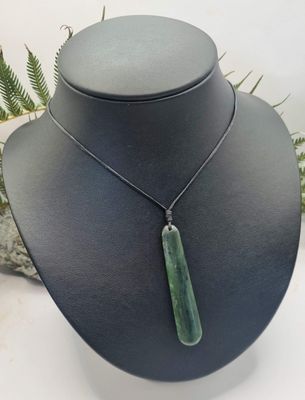 New Zealand Greenstone Pounamu Roimata Tear Drop Pendant 1004