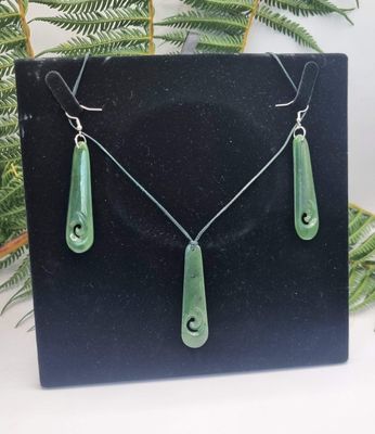 New Zealand Greenstone Roimata Drop with Koru  Pendant set 208