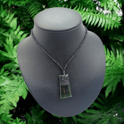New Zealand Greenstone Pounamu Hei Toki T20