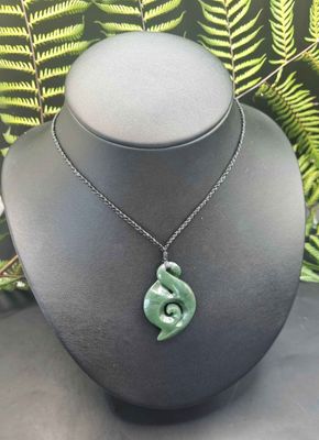 New Zealand Greenstone  Pounamu Twist with Koru 009