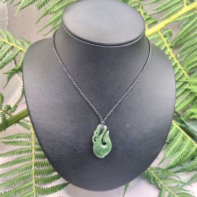 New Zealand Greenstone Pounamu Hei Manaia Pendant M004