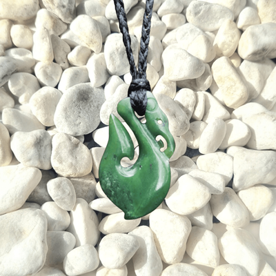 NZ Greenstone Pounamu Hei Manaia Pendant M008