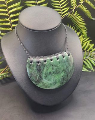 New Zealand Greenstone Pounamu XL Breast Plate 0801