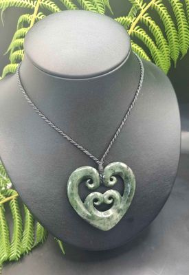 New Zealand Greenstone Pounamu 4 Koru Heart Pendant 002