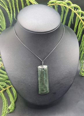 New Zealand Greenstone Pounamu Hei Toki  B02